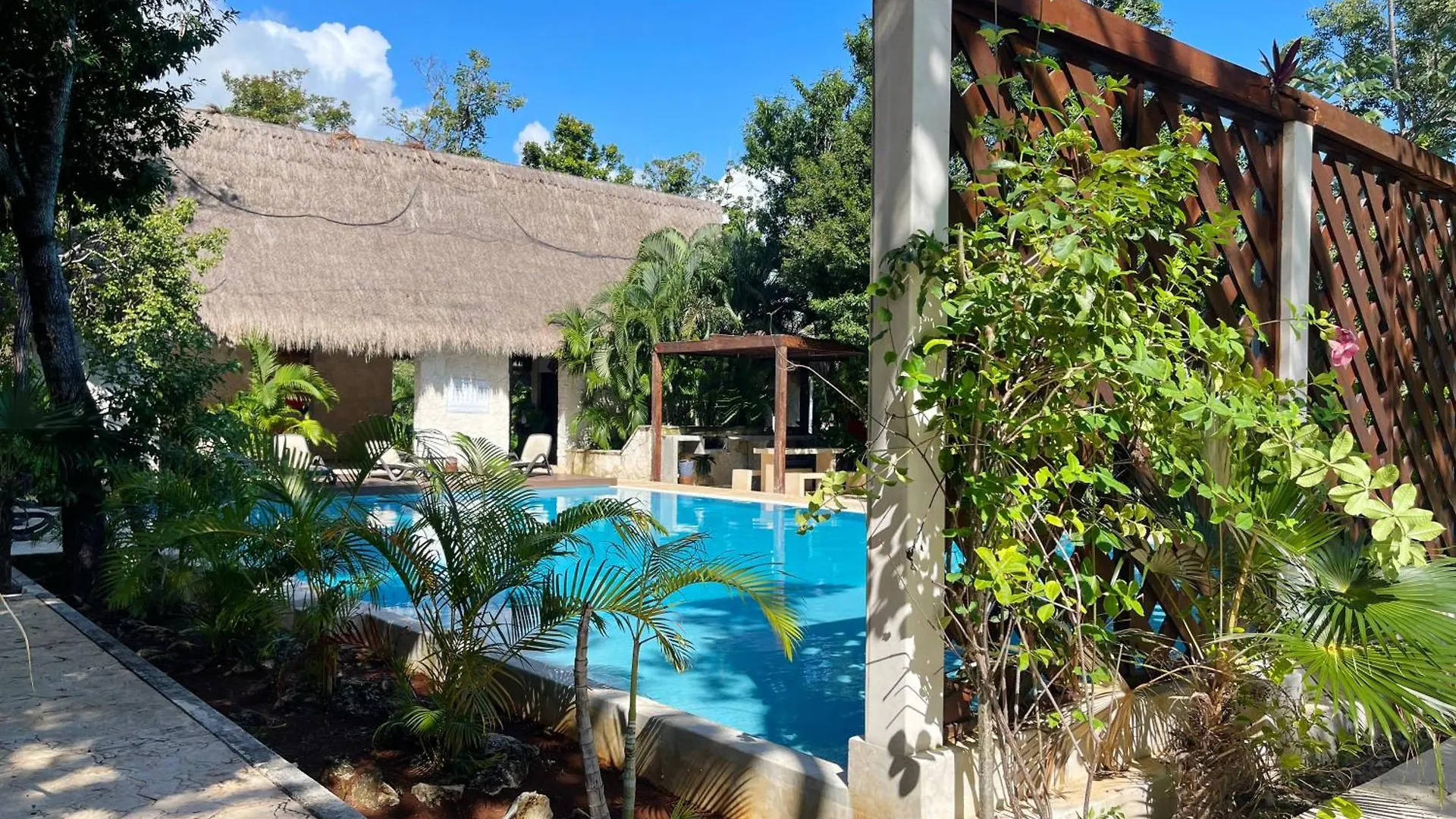 Villa Tikal Tulum Pueblo Mexico